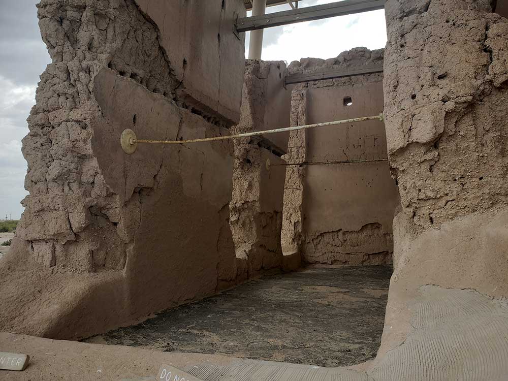 casa-grande-inside-corridor