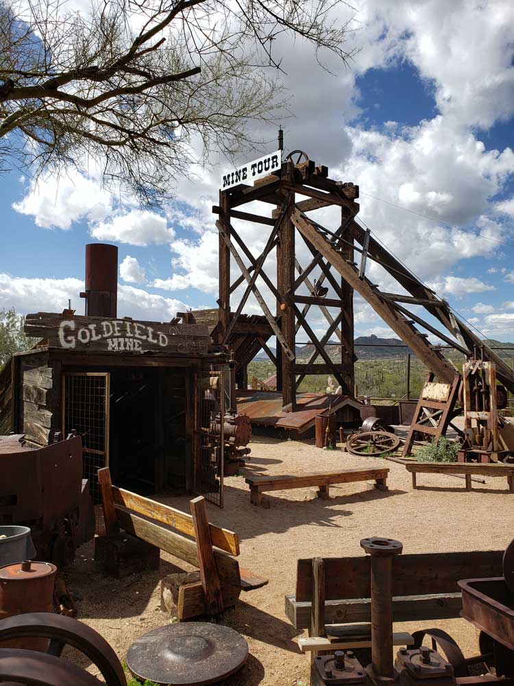 goldfield-ghost-town-mine