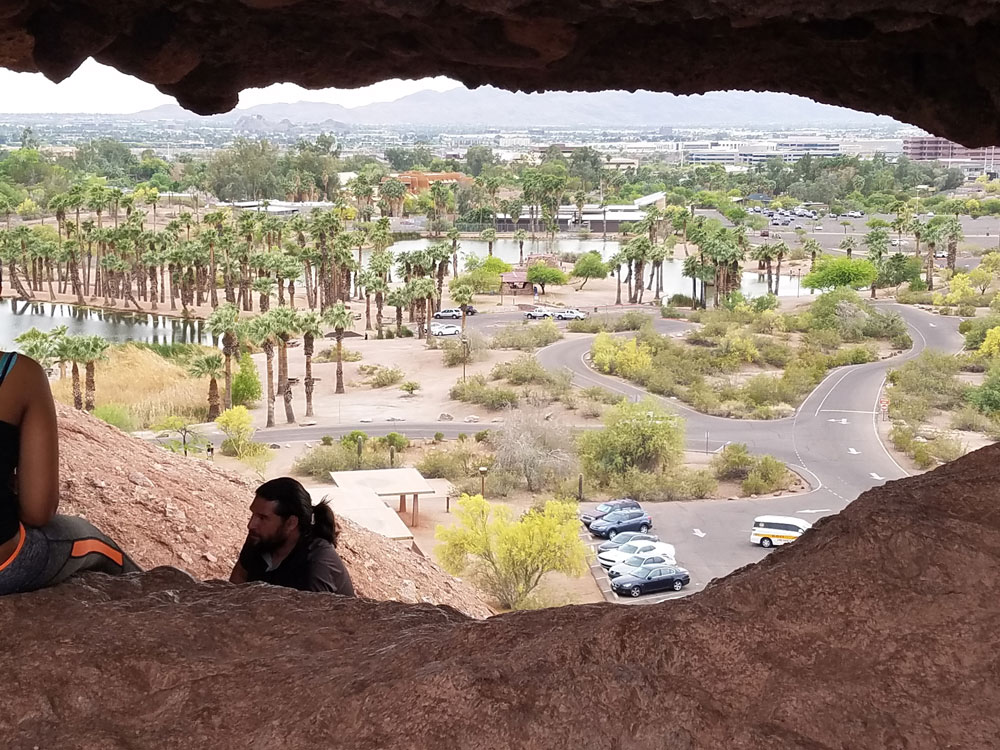 papago-park-hole-in-the-rock-rear