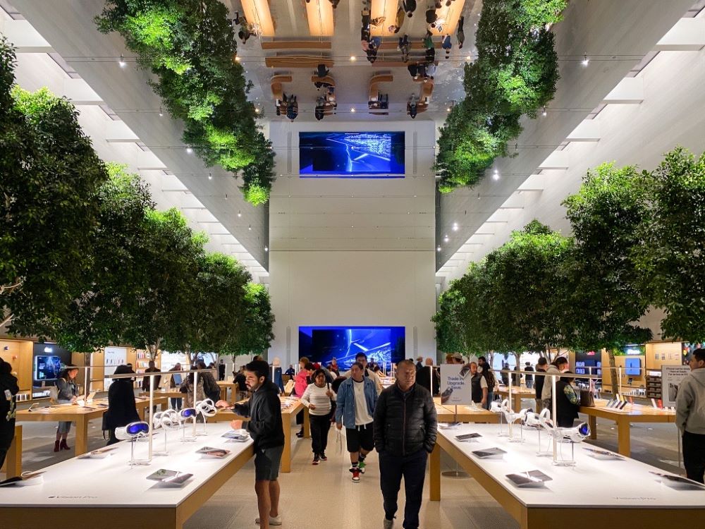 Apple Store exterior at The Grove outdoor mall, Los Angeles