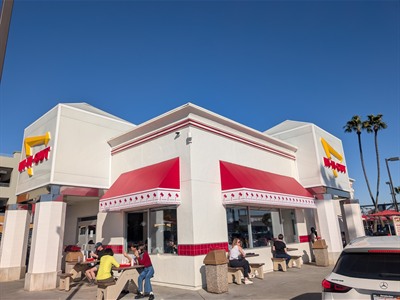 In-N-Out Burger LAX