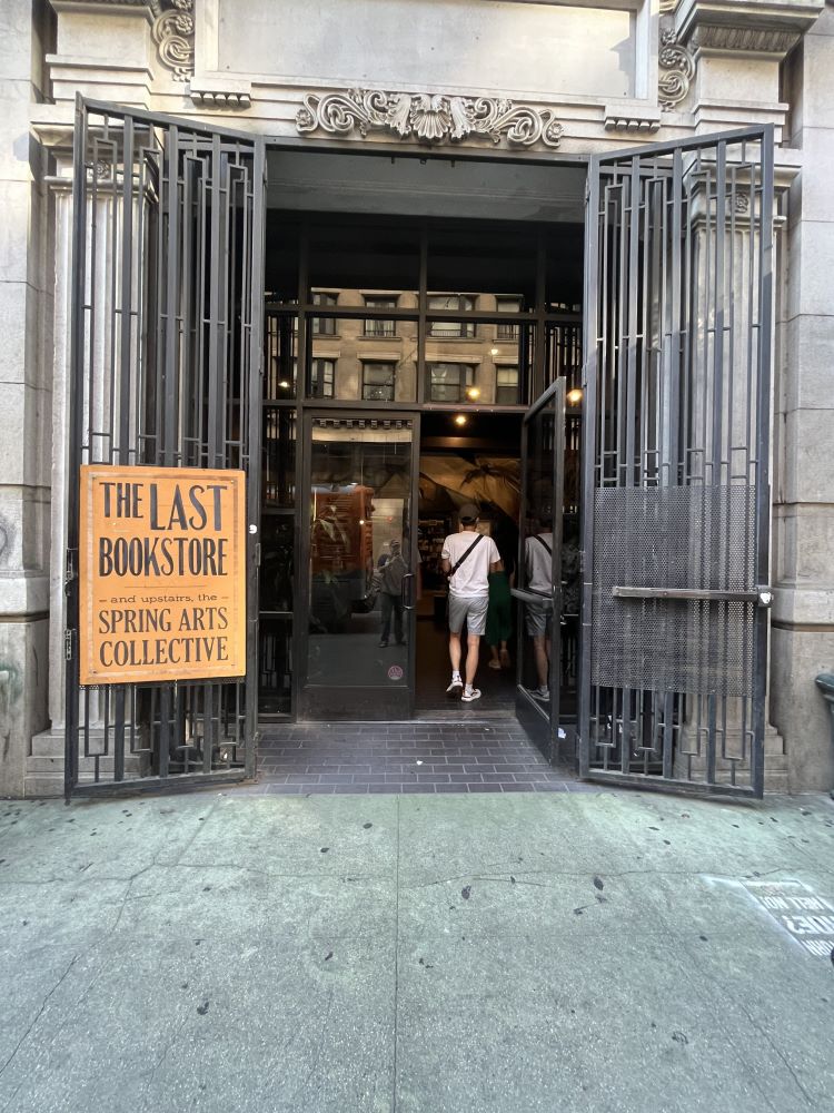 broad-escalator