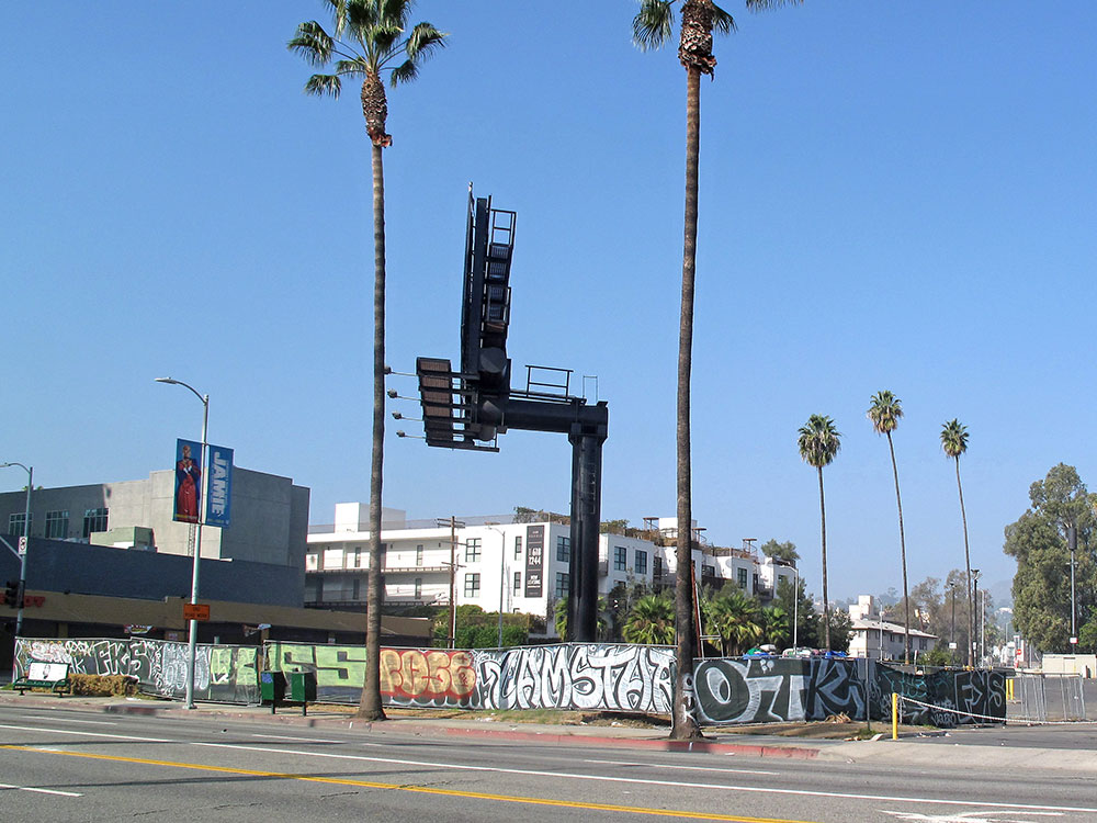 venice-beach-boardwalk