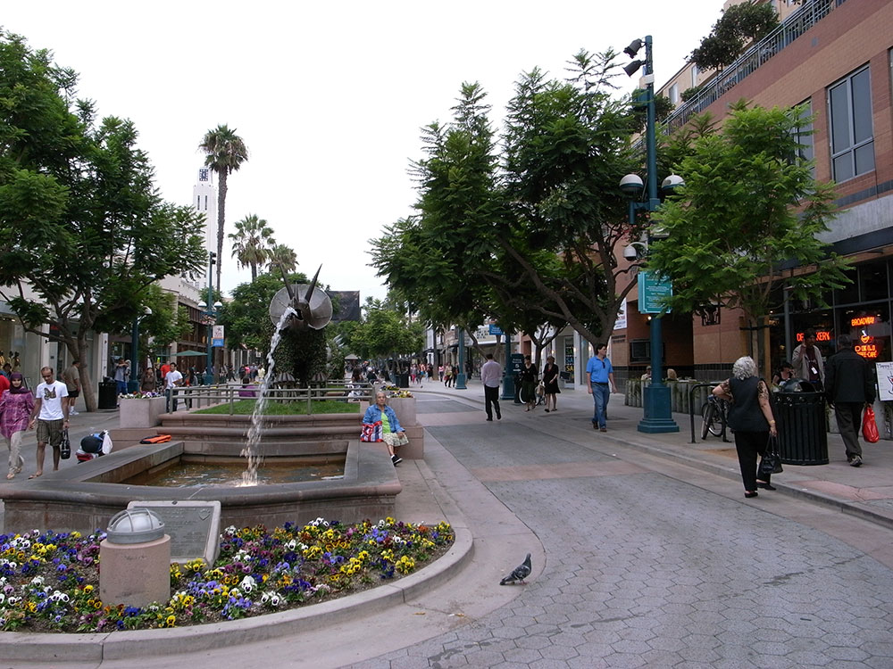 santa-monica-pier-restaurant