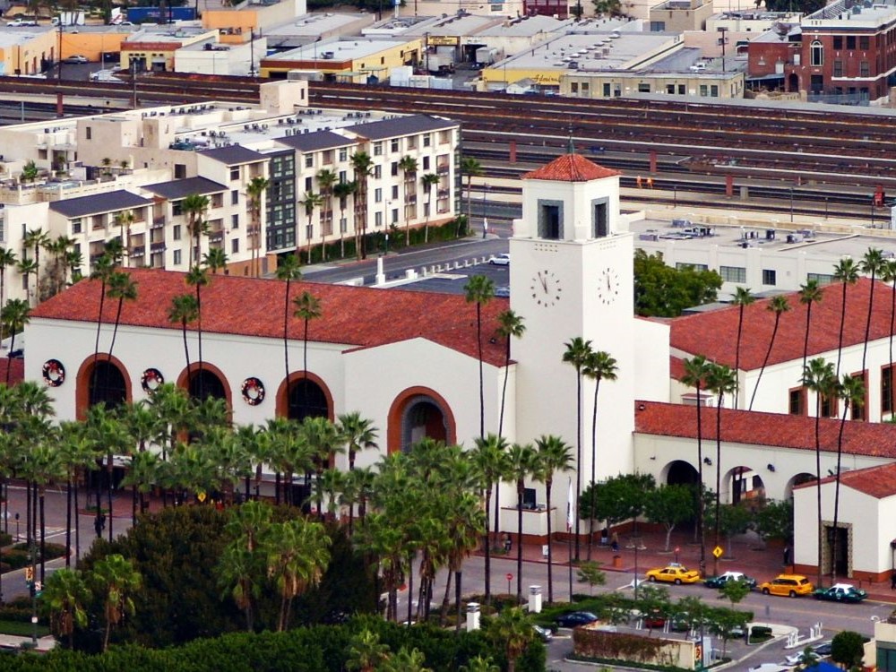 union-station-la-tower