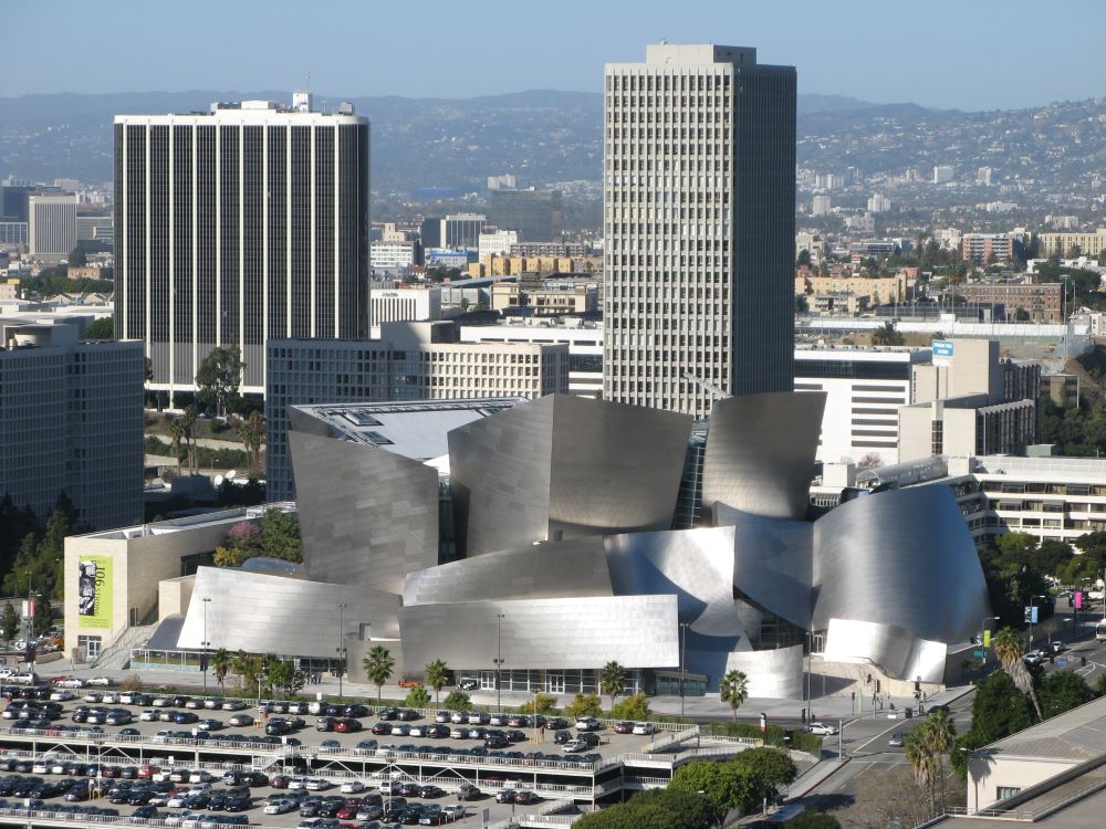 walt-disney-concert-hall-night