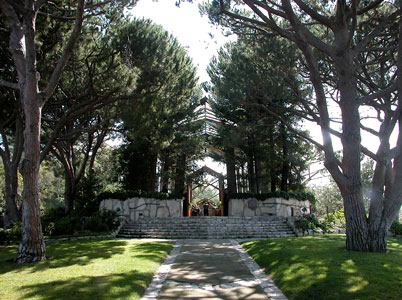 Wayfarers Chapel