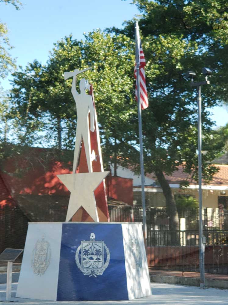 little-havana-monument-soldier
