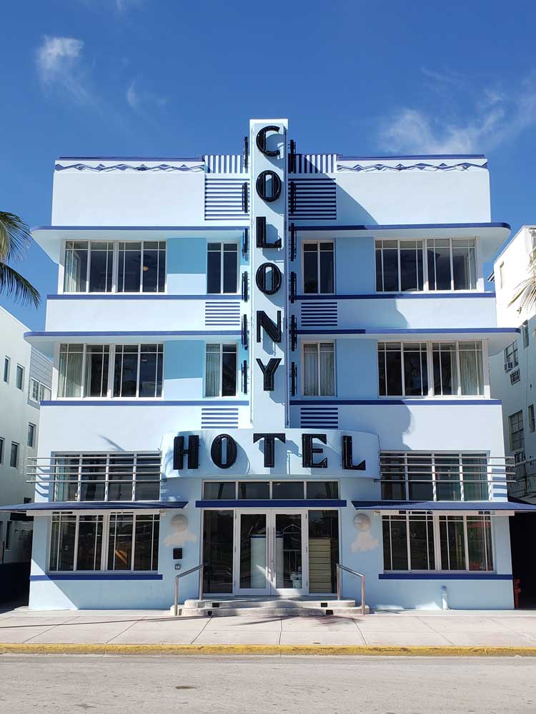 The Colony Hotel