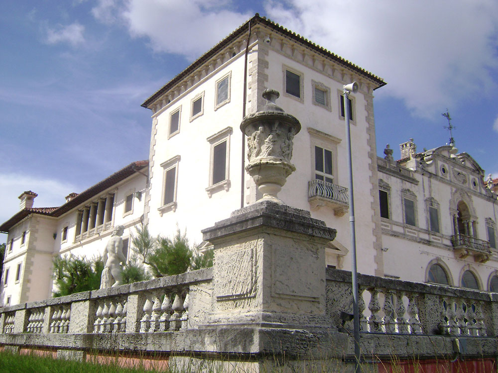antocha-amistad-statue