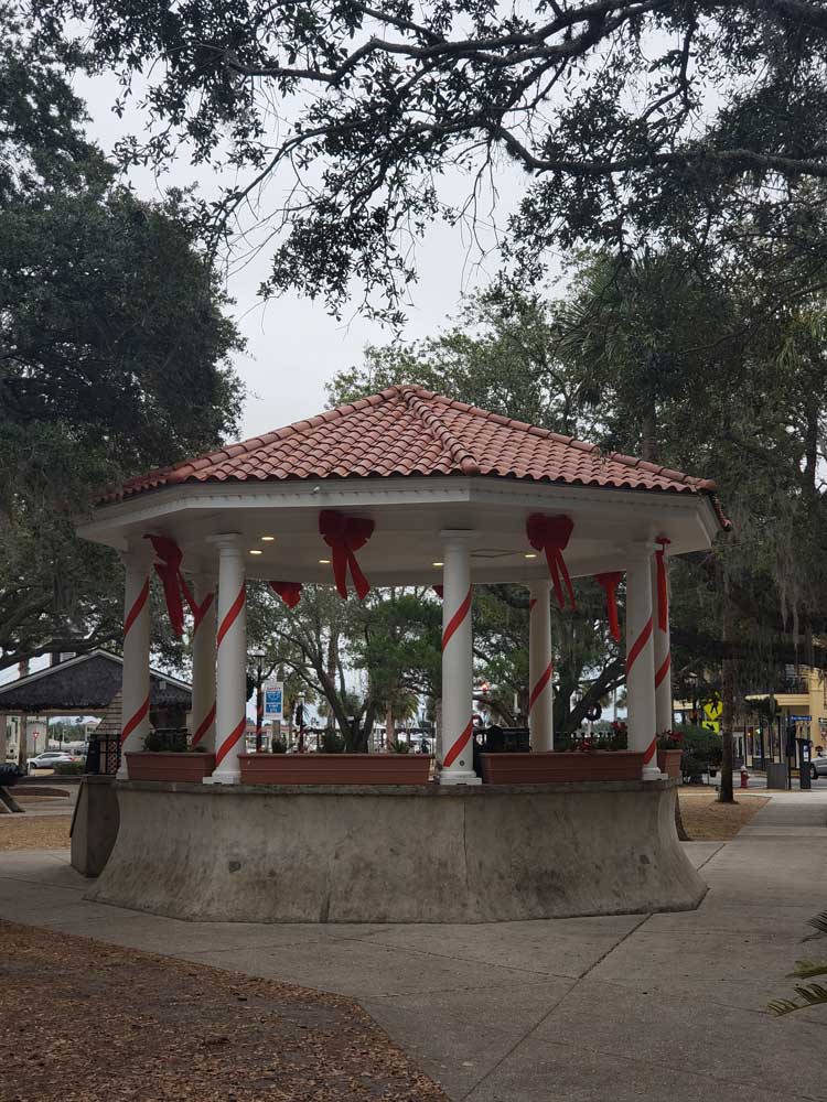 plaza-de-la-constitucion-gazebo