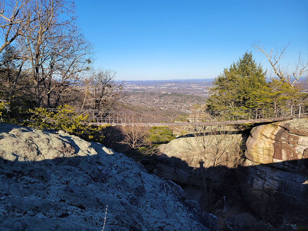 bonaventure-cemetery-angel-sculpture