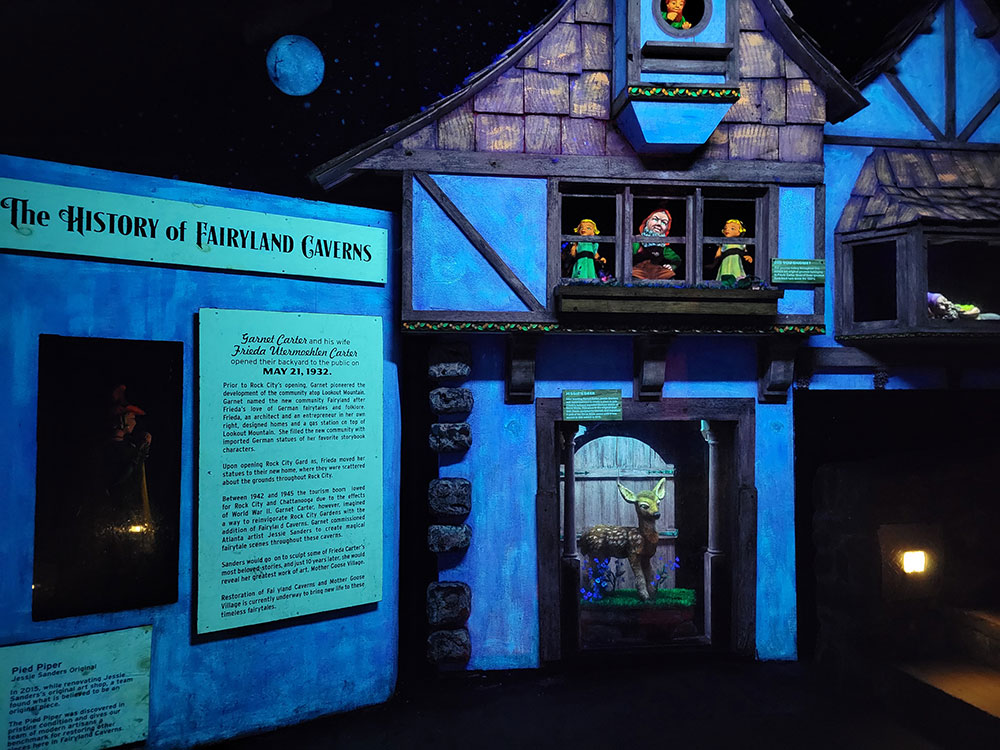 bonaventure-cemetery-moss-trees