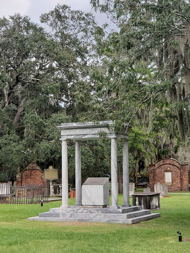bonaventure-cemetery-moss-trees