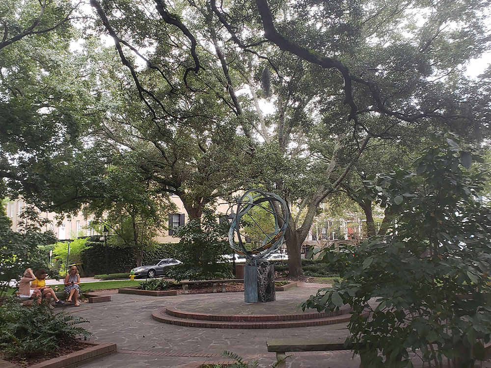 bonaventure-cemetery-walking-path
