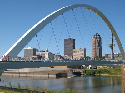 Des Moines