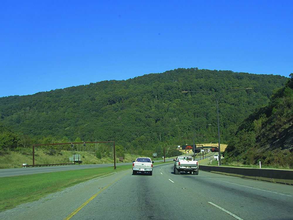Black Mountain Kentucky High Point Sign