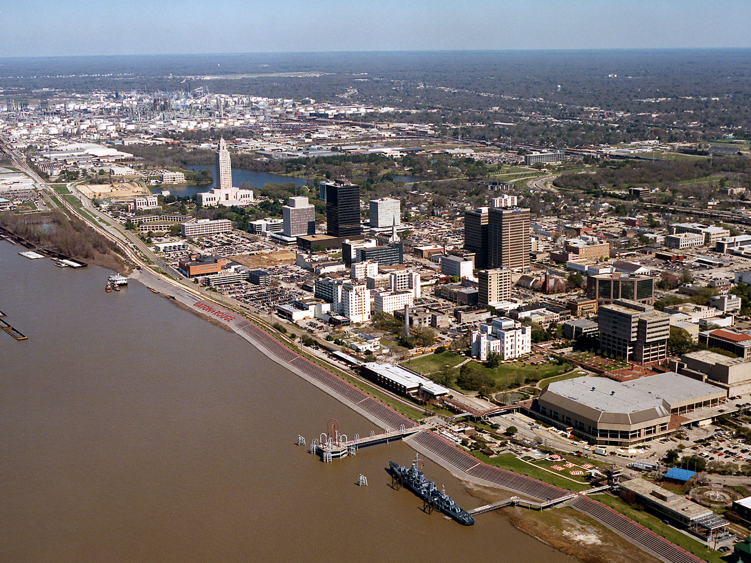 riverfront-plaza