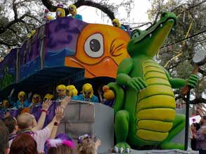 Mardi Gras Aligator Float
