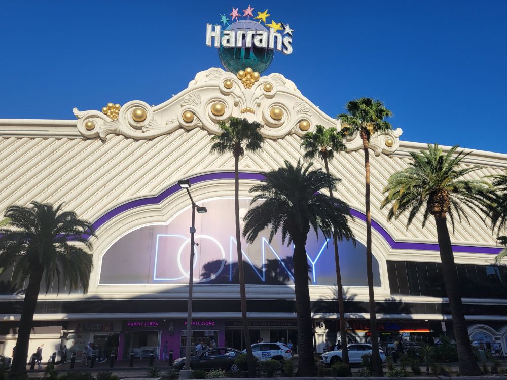 Harrah's Las Vegas exterior LED display screen on the Strip