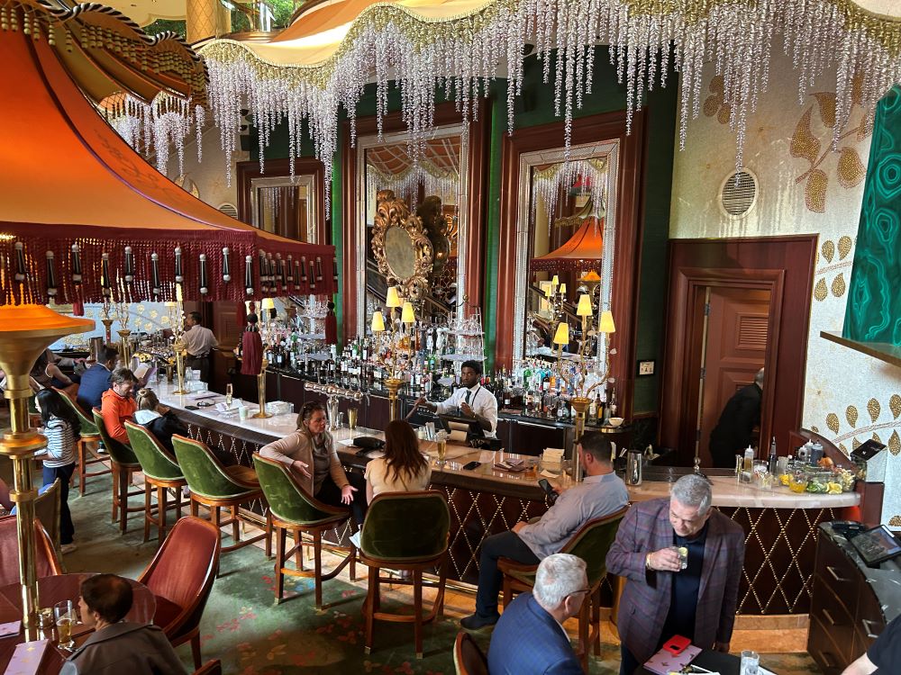 Bar interior at Wynn Las Vegas hotel