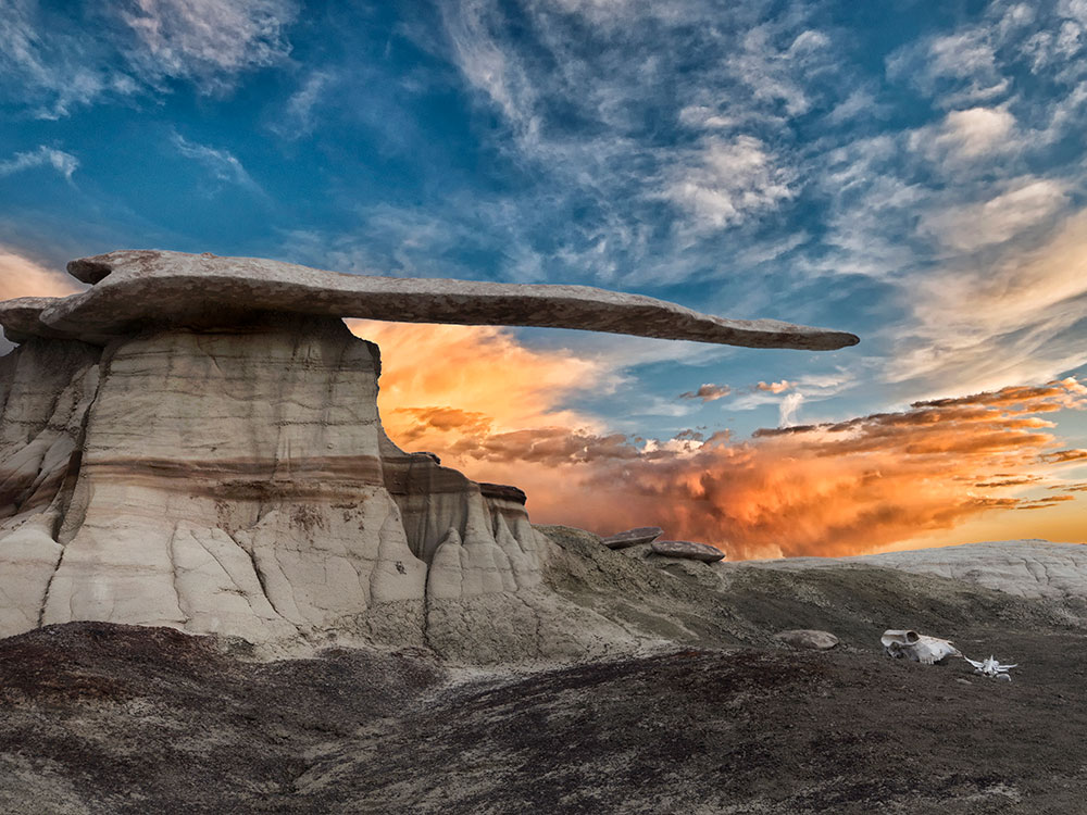 King of Wings sandstone hoodoo balanced atop a thin pedestal in Ah-Shi-Sle-Pah Wilderness, New Mexico