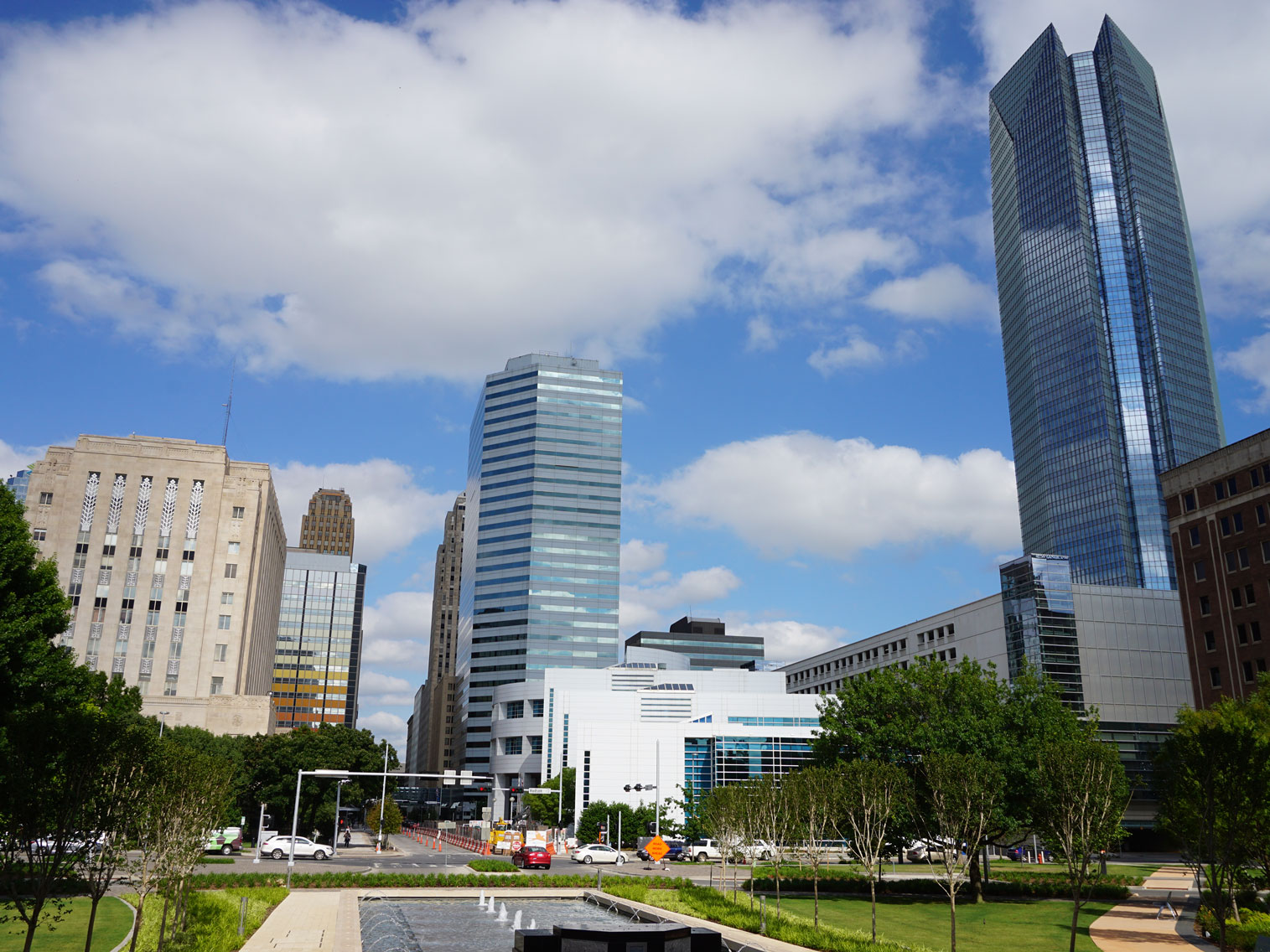riverfront-plaza