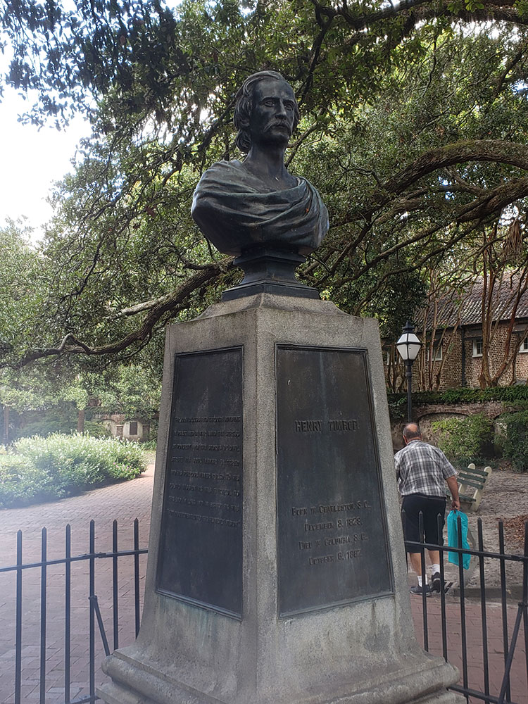 angel-oak-tree-behind-branches