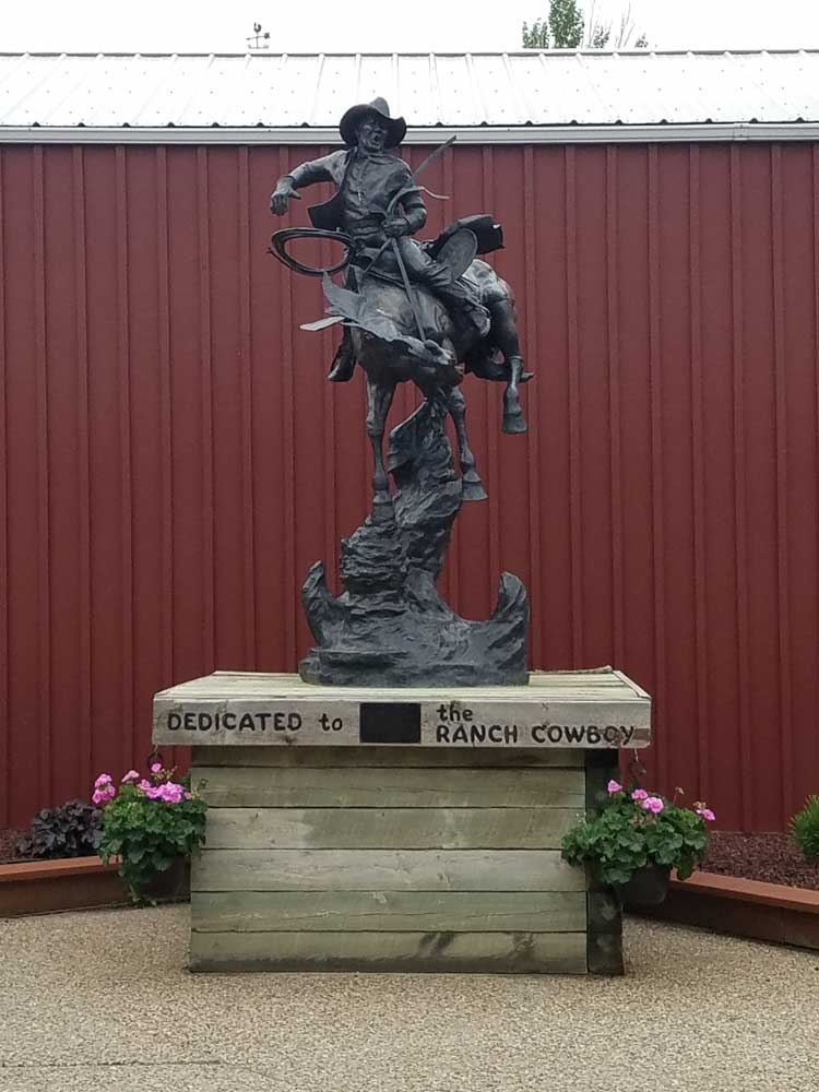 Wall Drug Statue