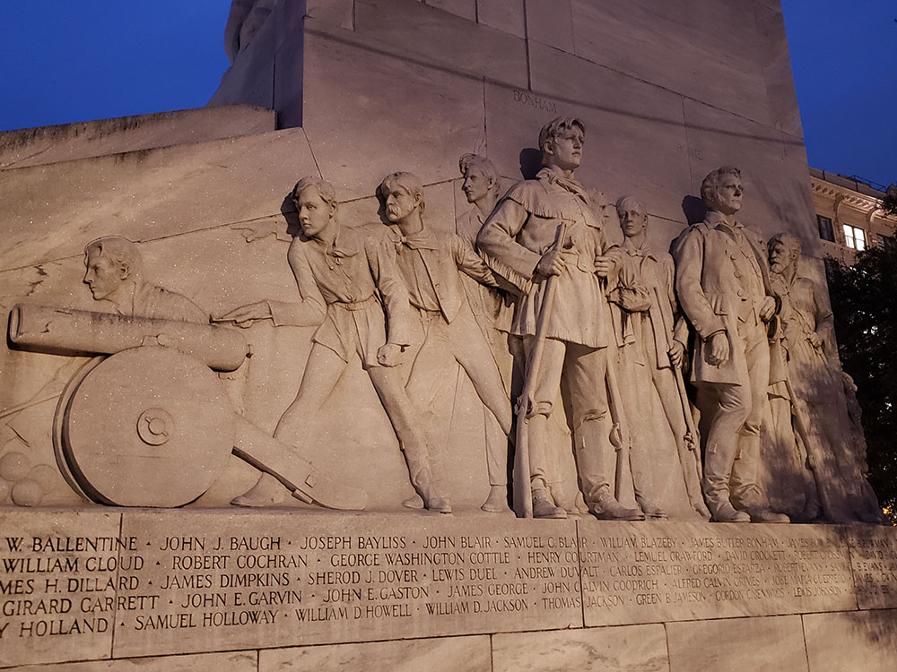 San Antonio Alamo Statue