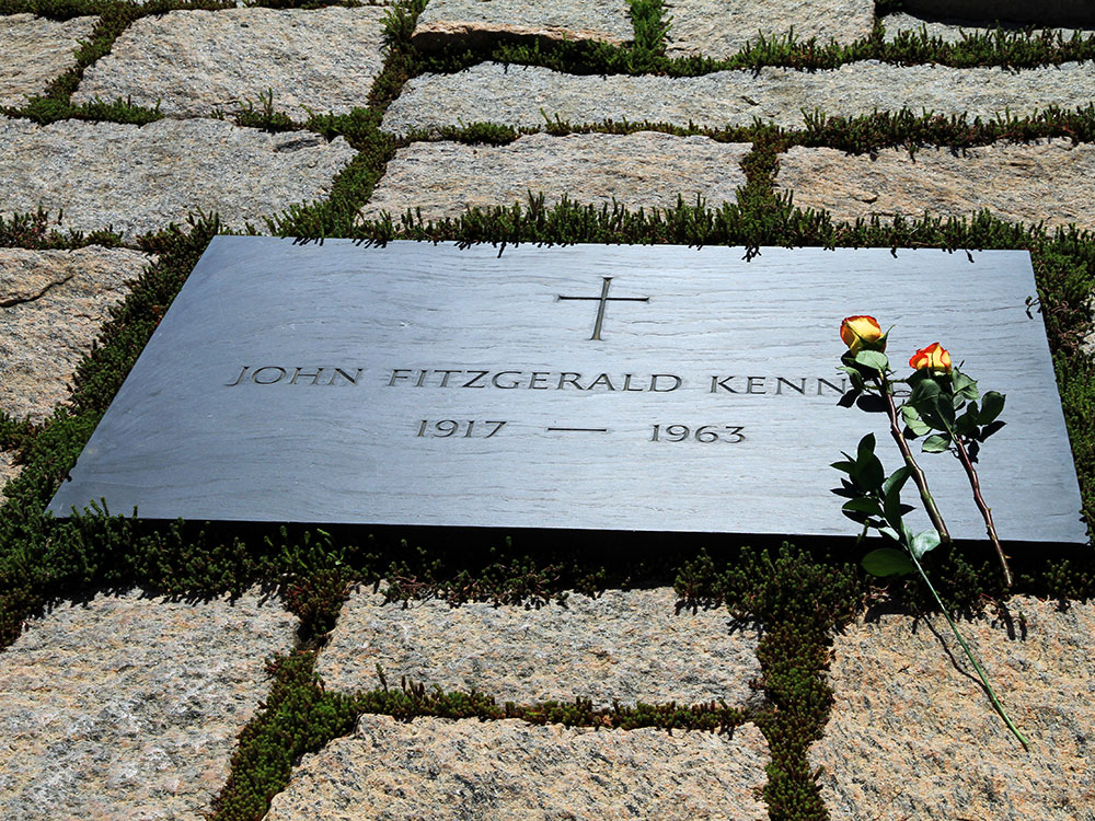 steven-udvay-space-center-hanger