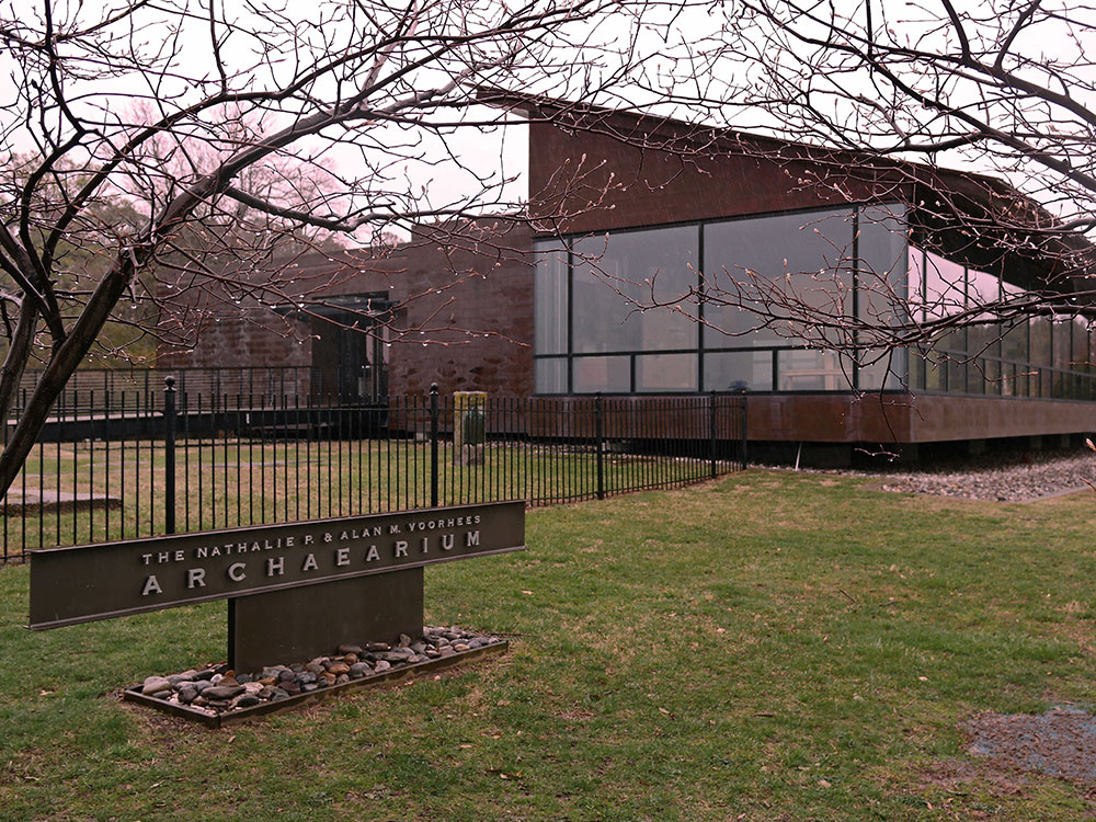 steven-udvay-space-center-shuttle-rear