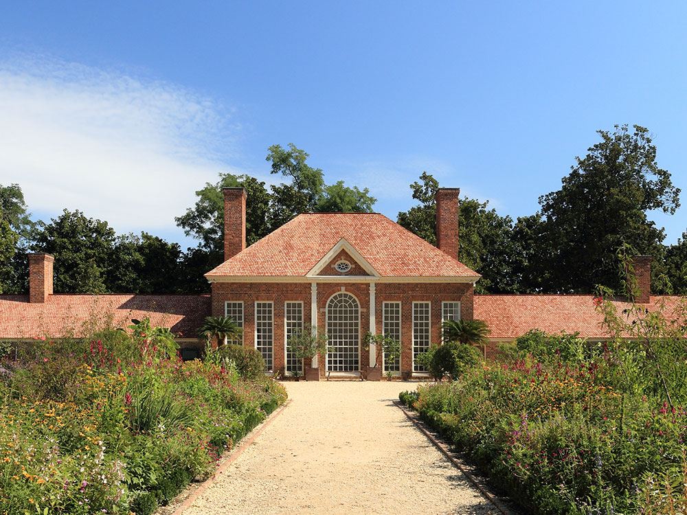 steven-udvay-space-center-spacesuit