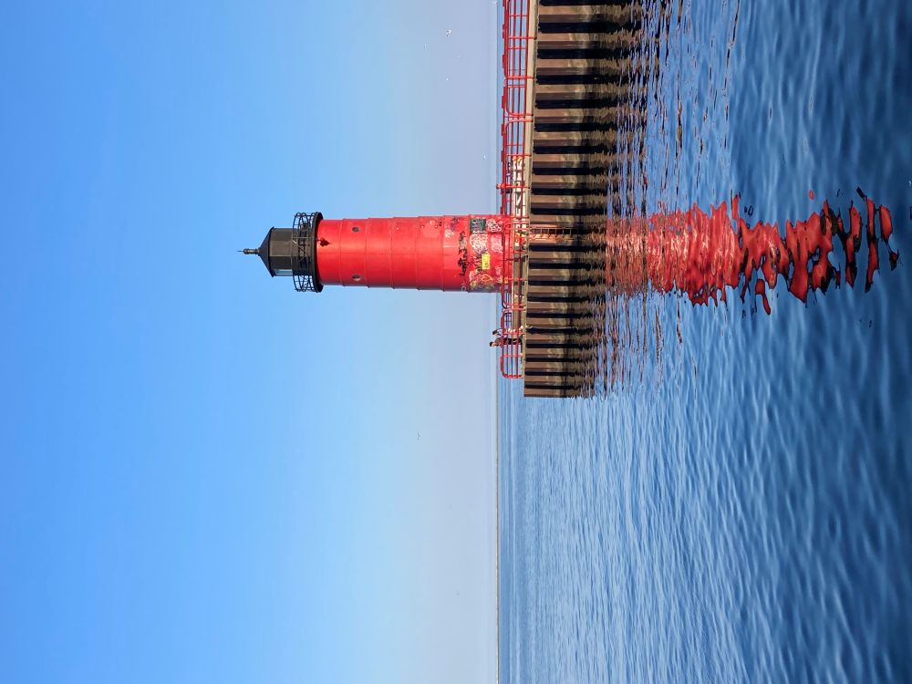 Milwaukee Pierhead Light at the end of the breakwater